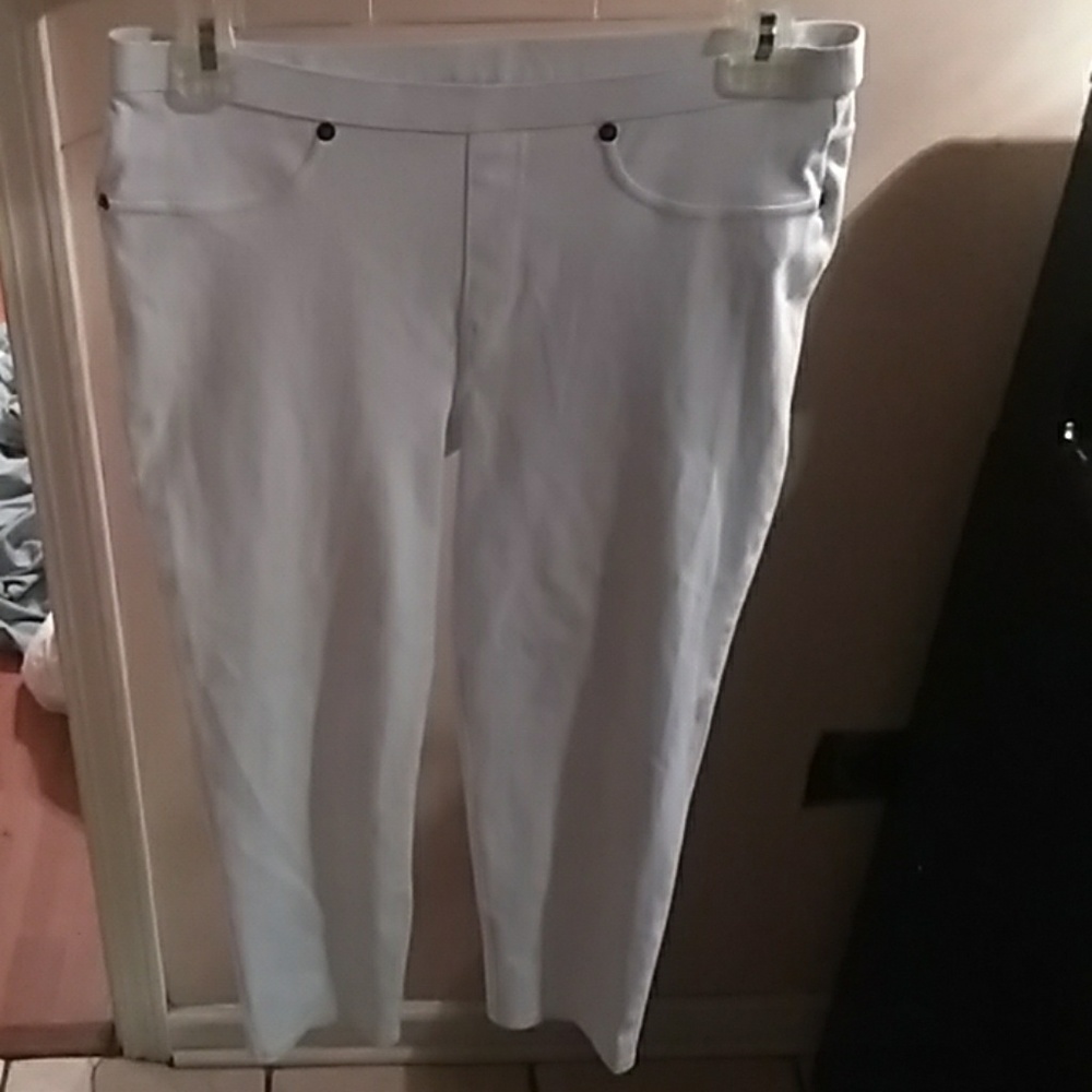 Size S INTRO STRETCH CAPRI'S